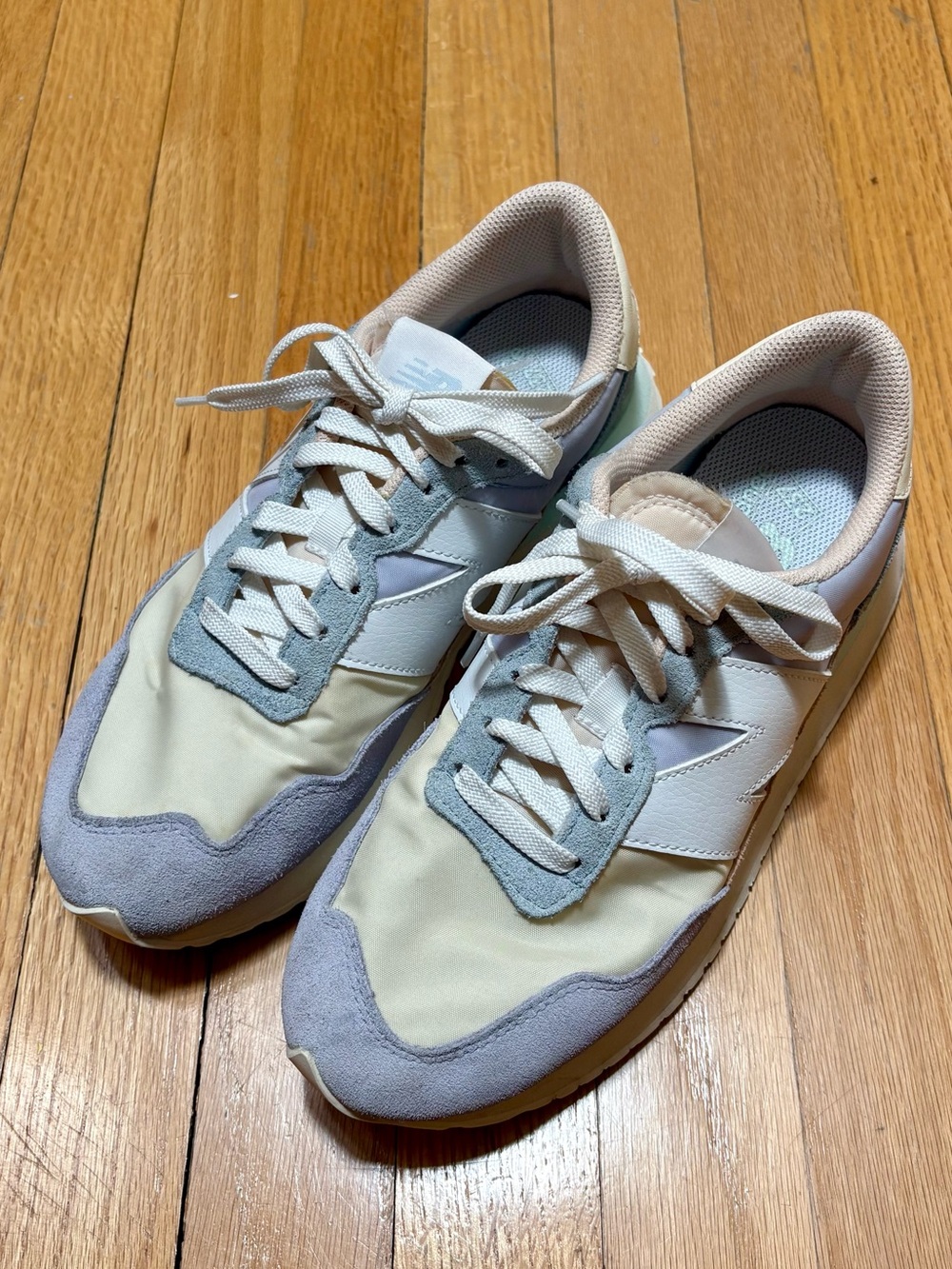 New Balance 237 Violet Haze Macadamia Nut Sneakers Size 9 - Picture 2 of 6